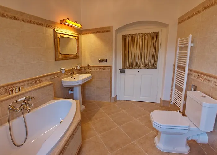 Magnolia 3* Banská Štiavnica